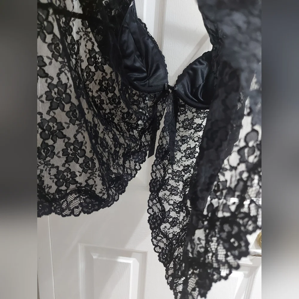 La SENZA 🍒 | One Piece Lingerie w/ Ribbon - Picture 15 of 16